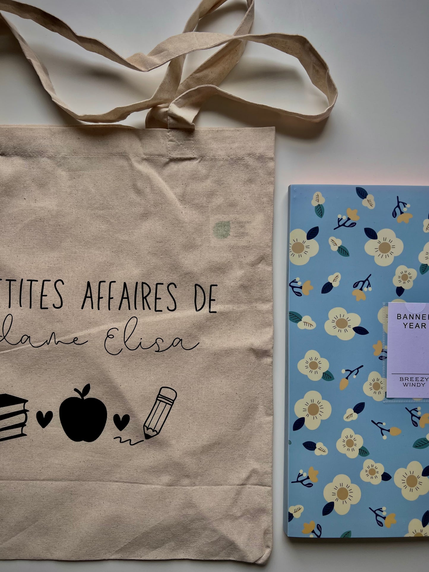 Tote bag personnalisé « Le joli bazar / Les petites affaires »